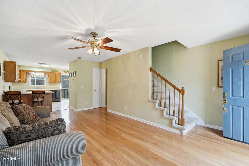 Photo #5: 219 Hunter Hills Circle