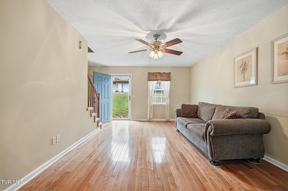 Photo #6: 219 Hunter Hills Circle