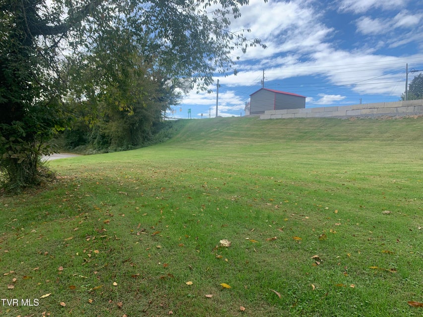 Photo #3: 4987 Bluff City Highway