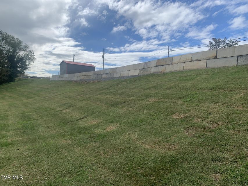 Photo #5: 4987 Bluff City Highway