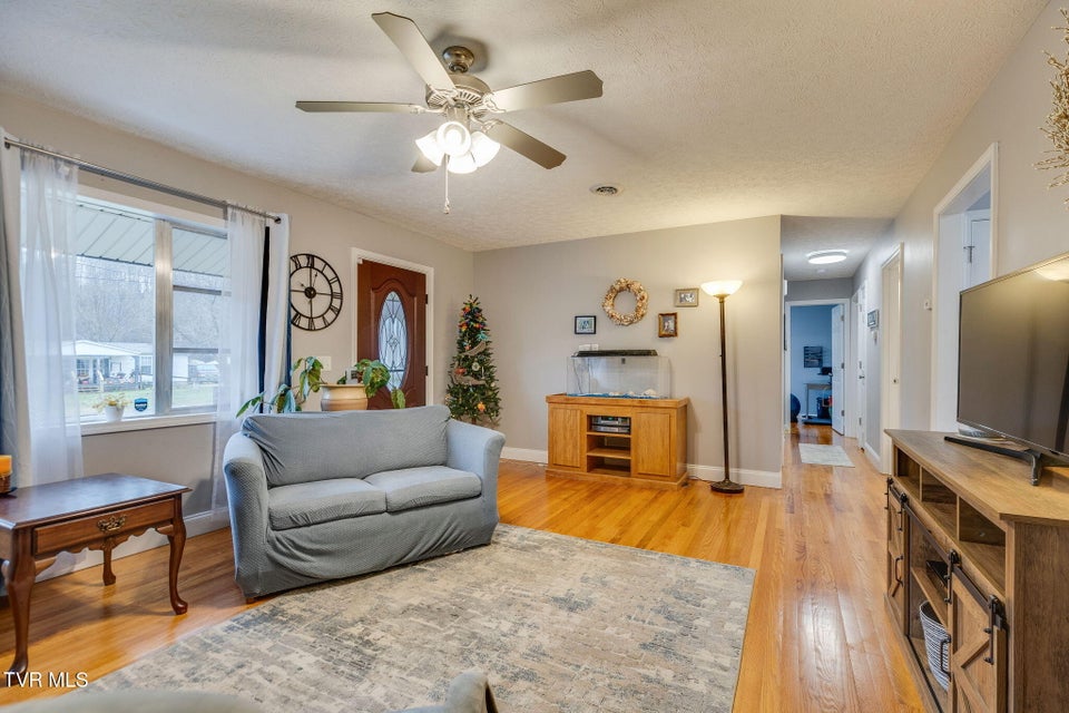 Photo #7: 1913 Diana Road