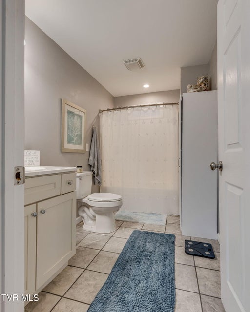 Photo #15: 1913 Diana Road