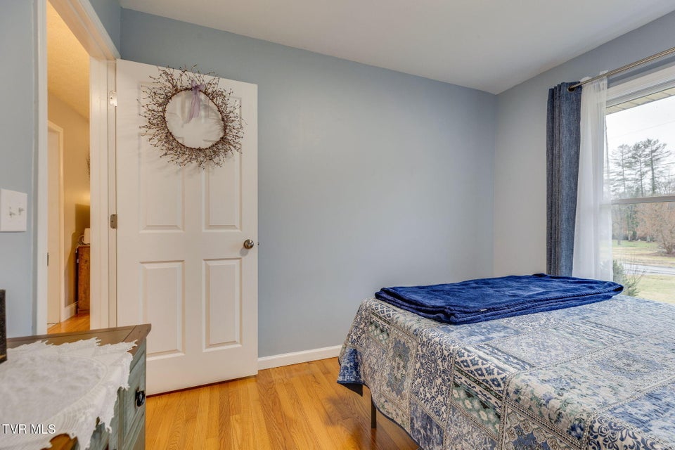 Photo #18: 1913 Diana Road