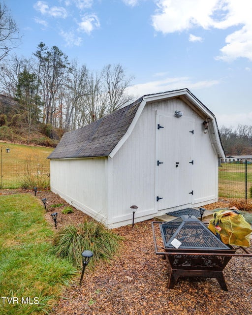 Photo #26: 1913 Diana Road