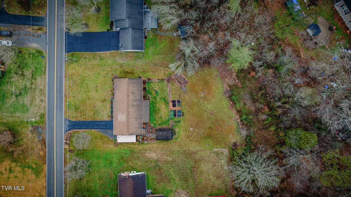 Photo #31: 1913 Diana Road