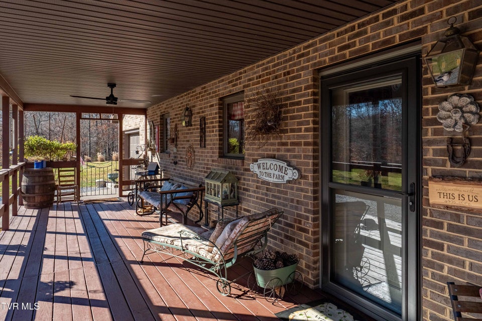 Photo #14: 500 Urbana Road