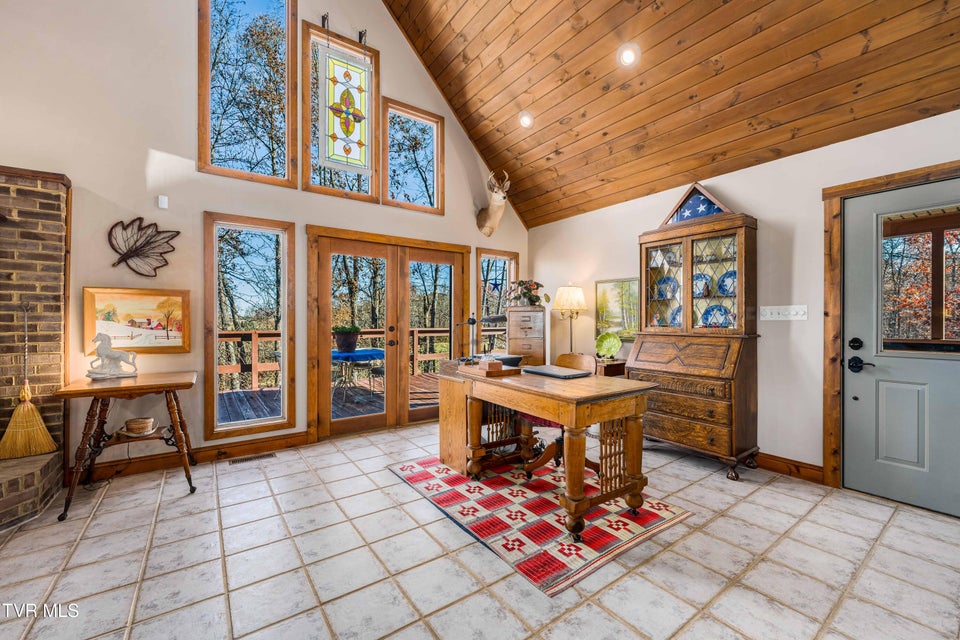 Photo #21: 500 Urbana Road