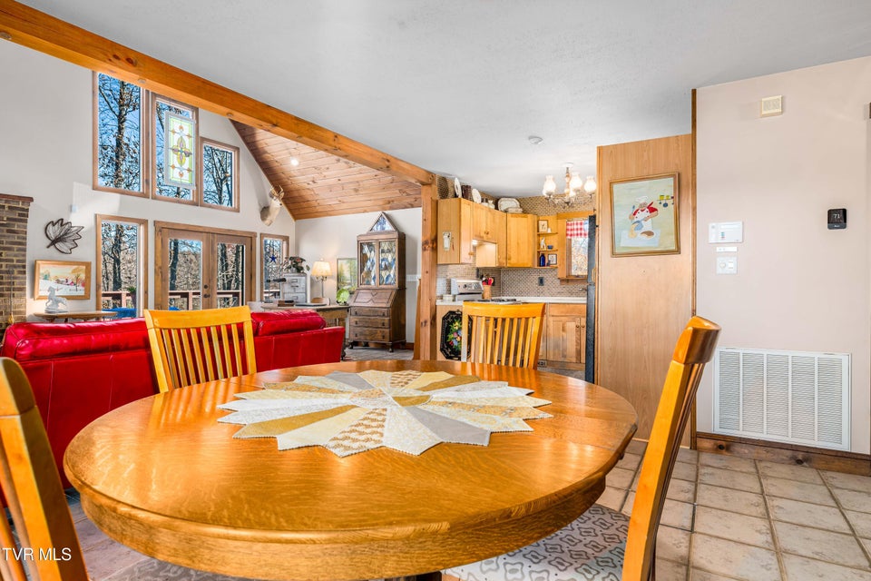 Photo #24: 500 Urbana Road