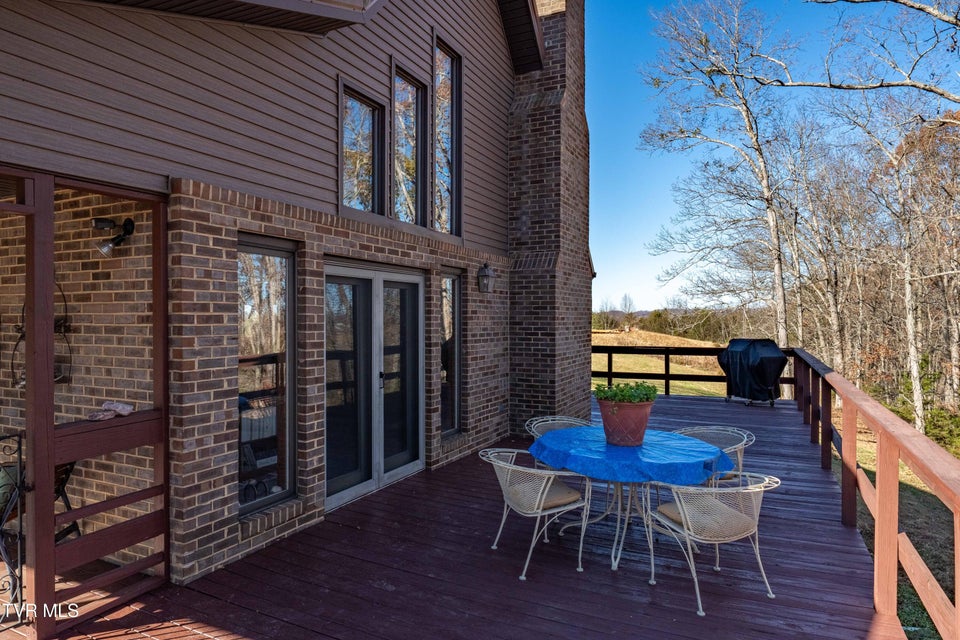 Photo #53: 500 Urbana Road