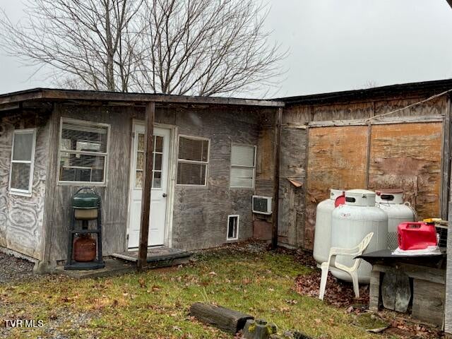 Photo #18: 9361 Adwell Road