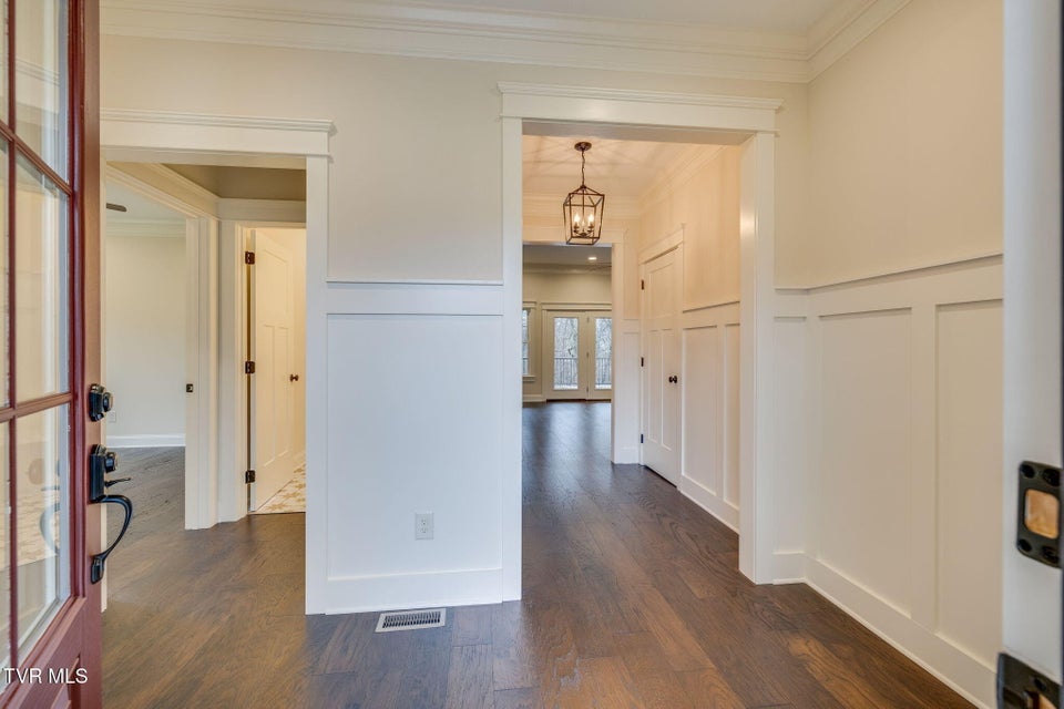 Photo #7: 303 Azure Landing