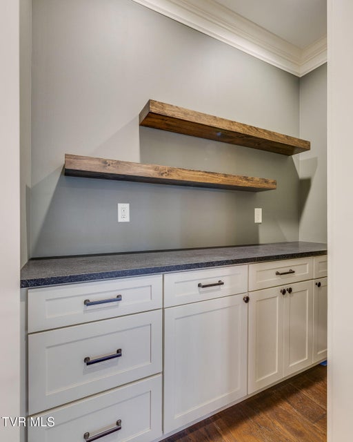 Photo #11: 303 Azure Landing