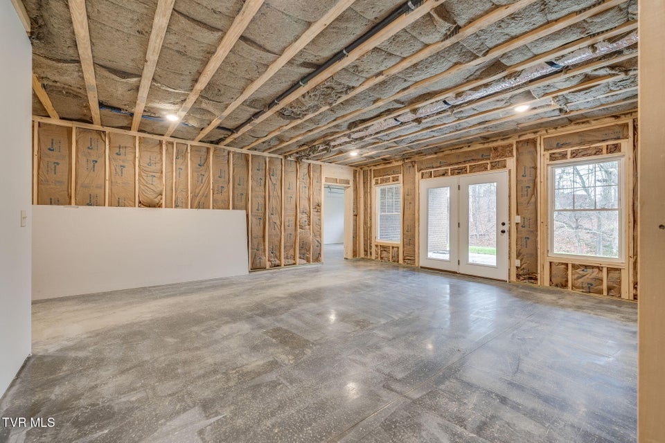 Photo #30: 303 Azure Landing