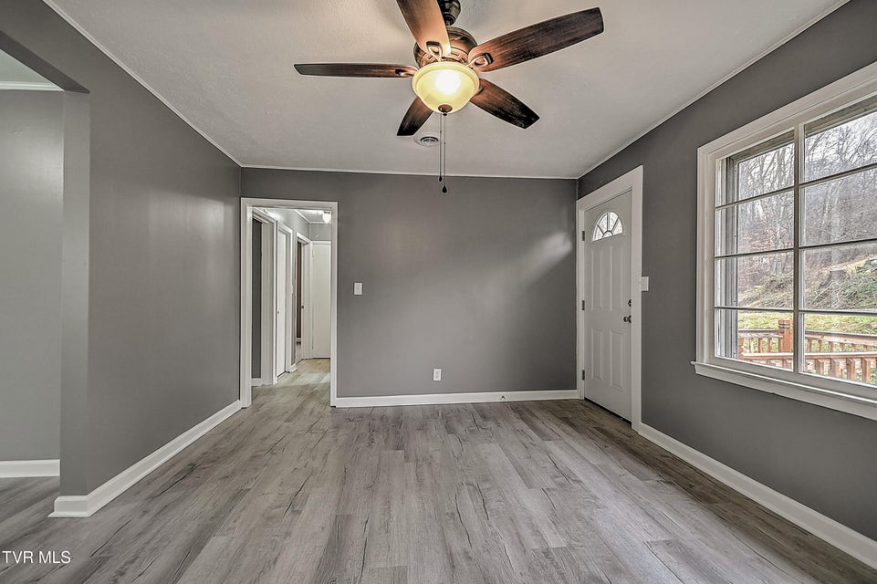 Photo #8: 3341 Page Street