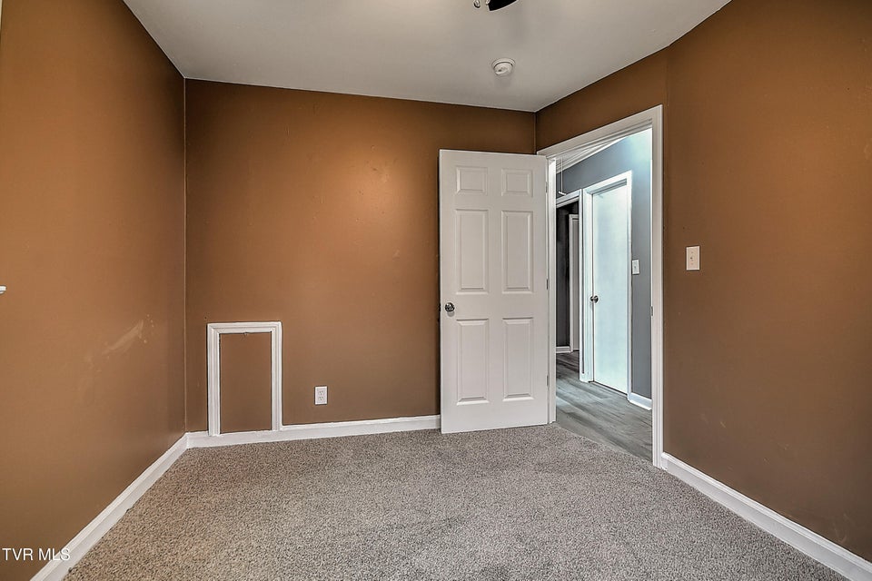 Photo #21: 3341 Page Street