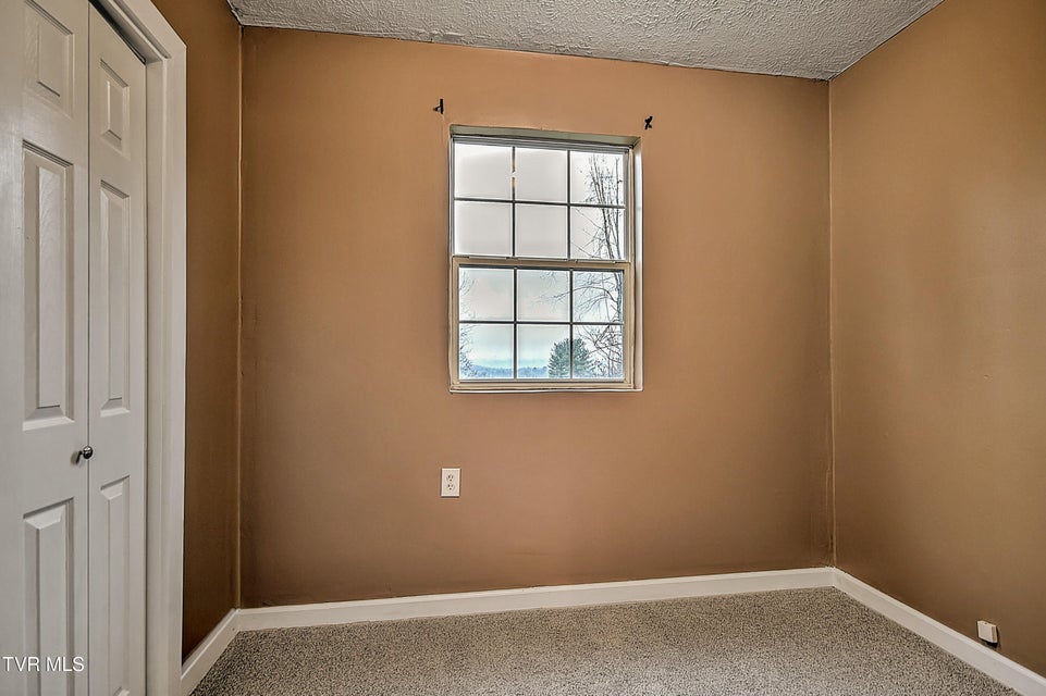 Photo #27: 3341 Page Street