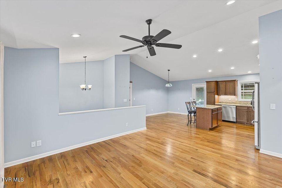 Photo #10: 124 Grove Drive