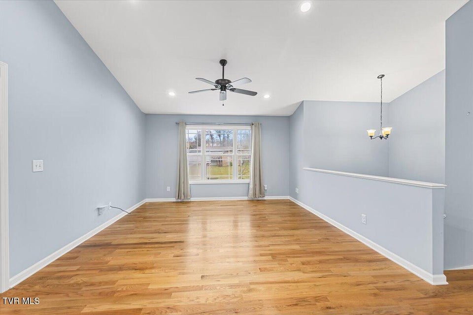 Photo #11: 124 Grove Drive