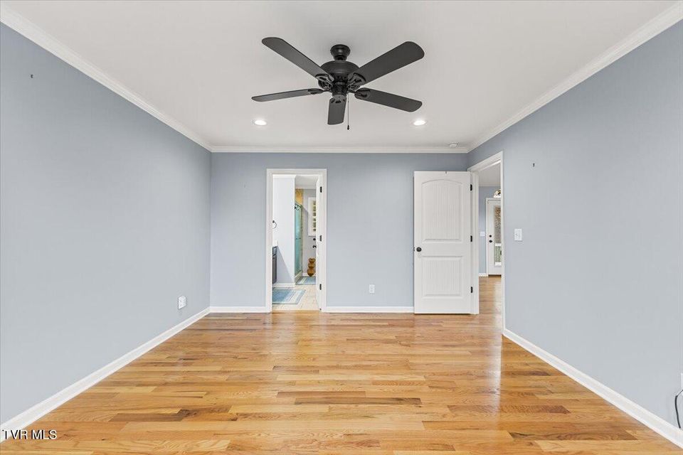 Photo #17: 124 Grove Drive