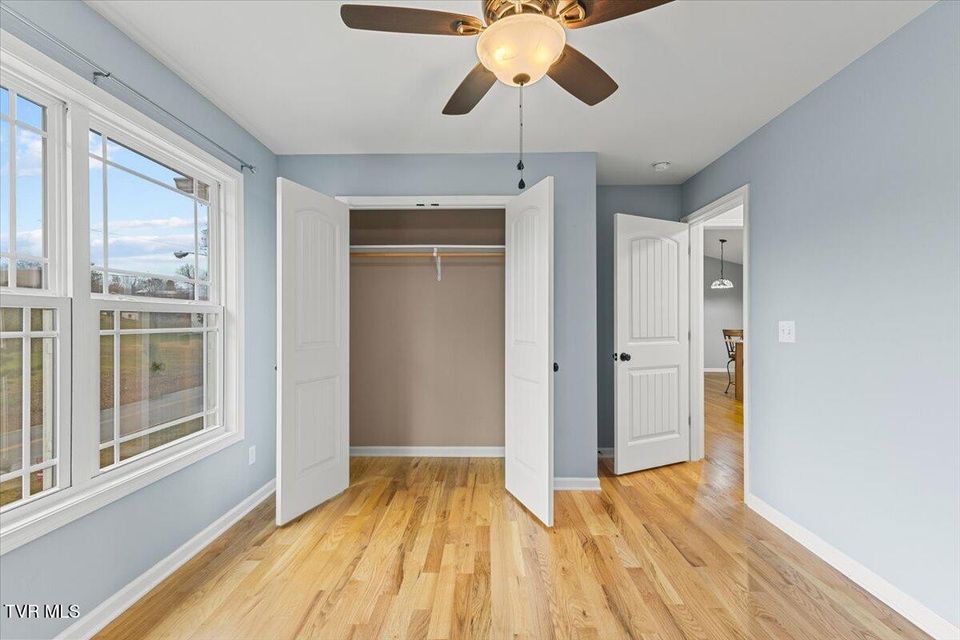 Photo #27: 124 Grove Drive