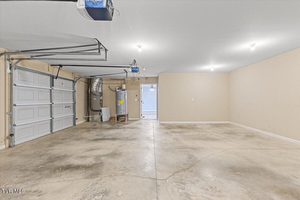 Photo #37: 124 Grove Drive