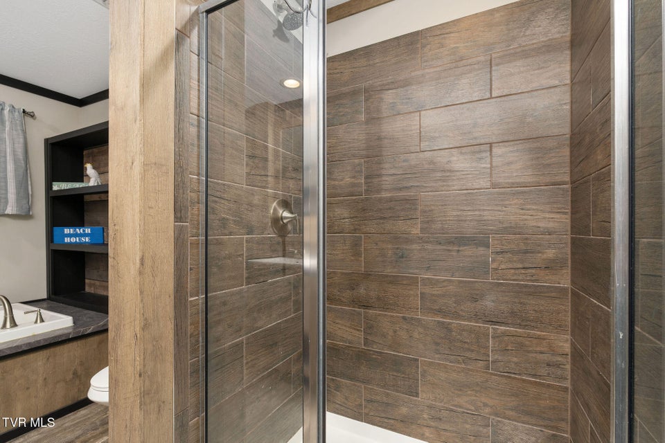 Photo #13: 1530 Westwood Road