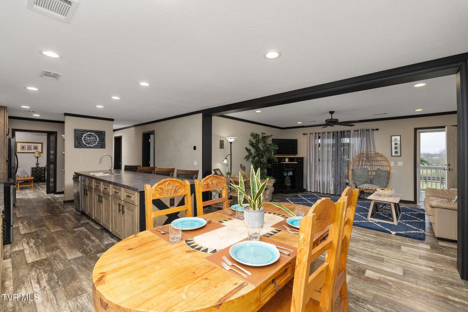 Photo #26: 1530 Westwood Road