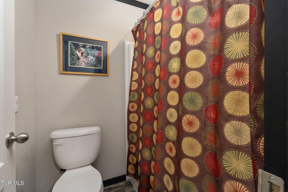 Photo #38: 1530 Westwood Road