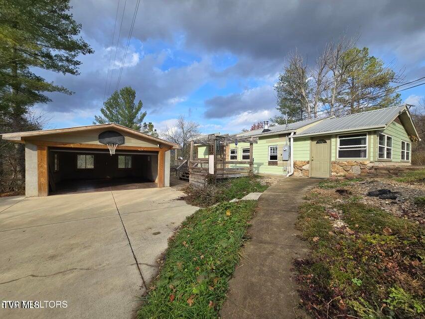 Photo #4: 197 Wolfe Road