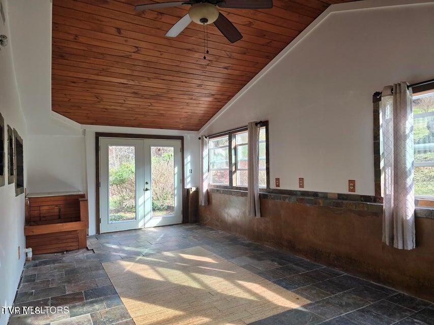 Photo #19: 197 Wolfe Road