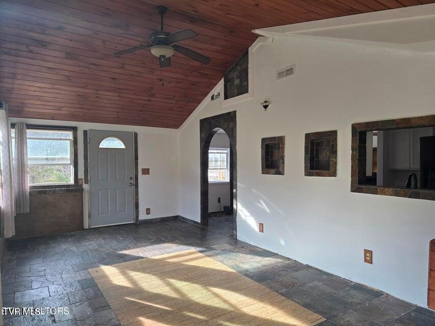 Photo #20: 197 Wolfe Road