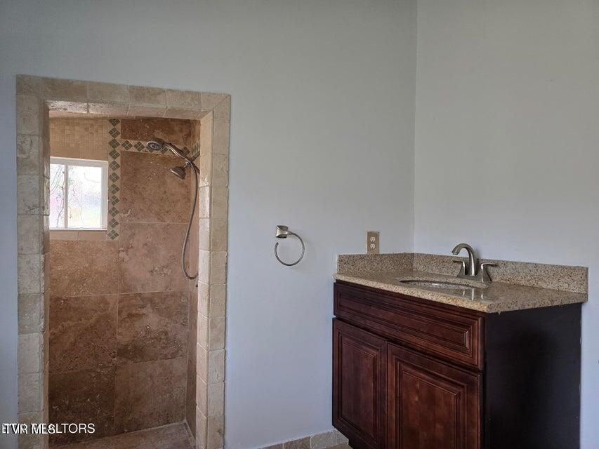 Photo #24: 197 Wolfe Road