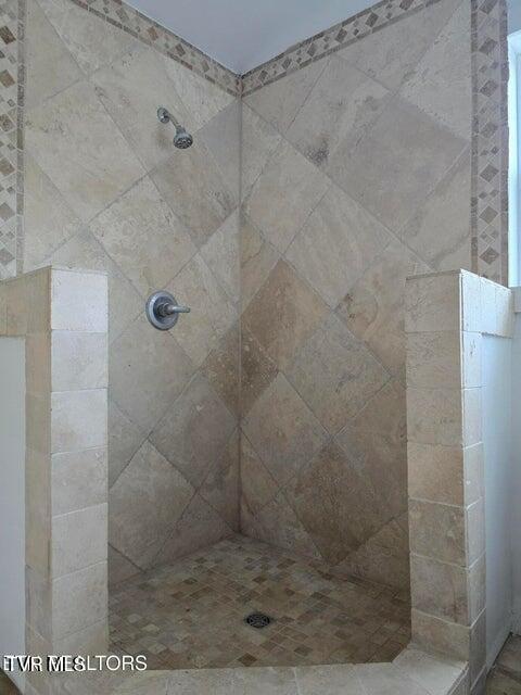 Photo #32: 197 Wolfe Road