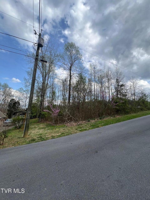 Photo #8: 354 Glasgow Lane