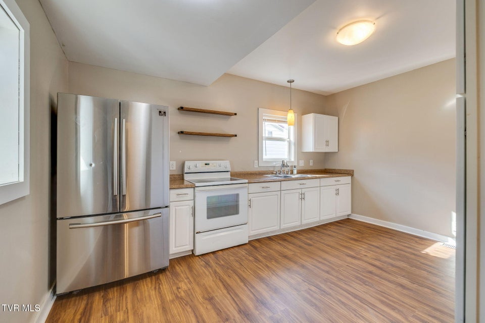 Photo #12: 205 Okolona Drive