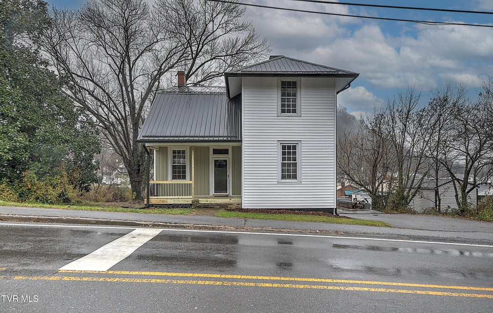 Photo #47: 308 Main Street