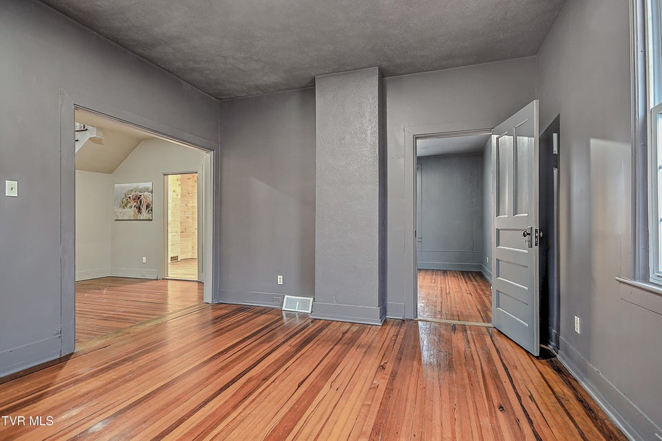 Photo #12: 308 Main Street