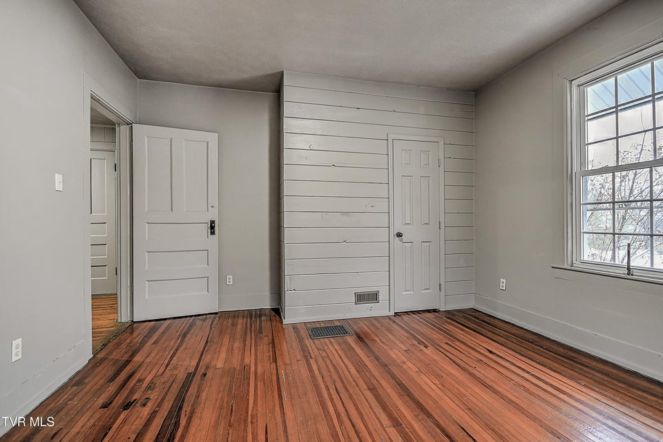 Photo #35: 308 Main Street