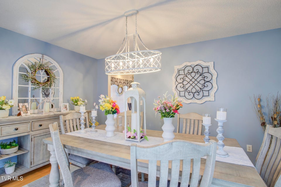 Photo #12: 128 Alfalfa Lane