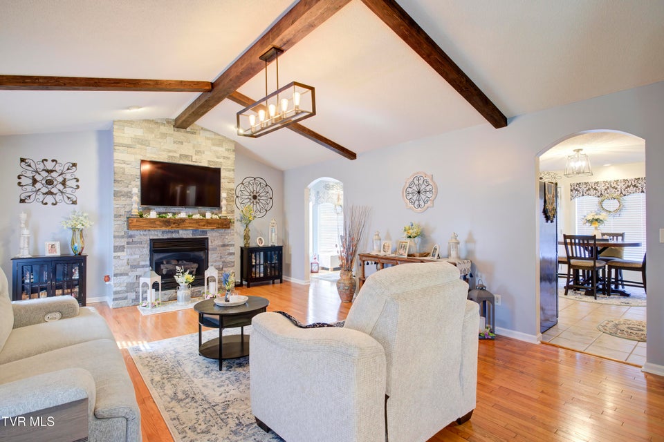 Photo #4: 128 Alfalfa Lane