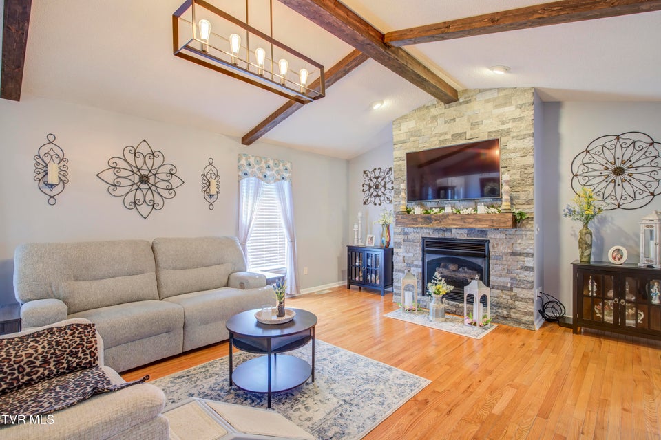 Photo #6: 128 Alfalfa Lane