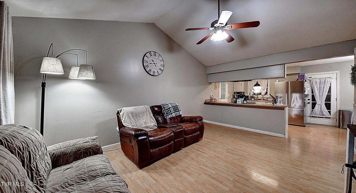 Photo #5: 507 Cedar Street