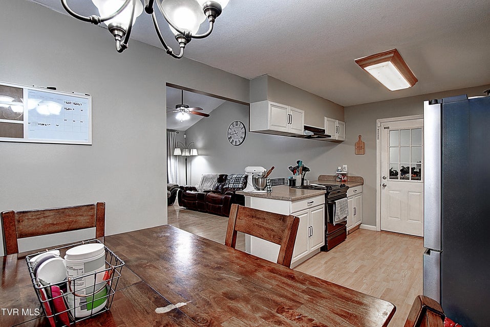 Photo #14: 507 Cedar Street