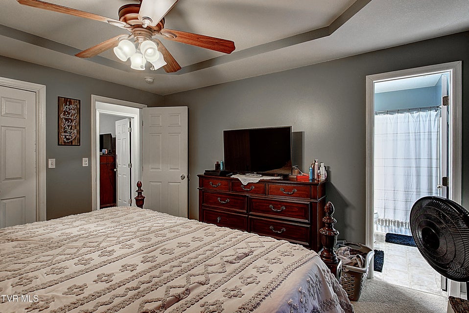 Photo #16: 507 Cedar Street