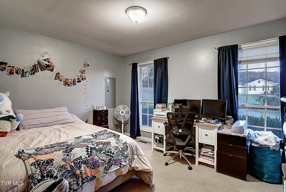 Photo #18: 507 Cedar Street