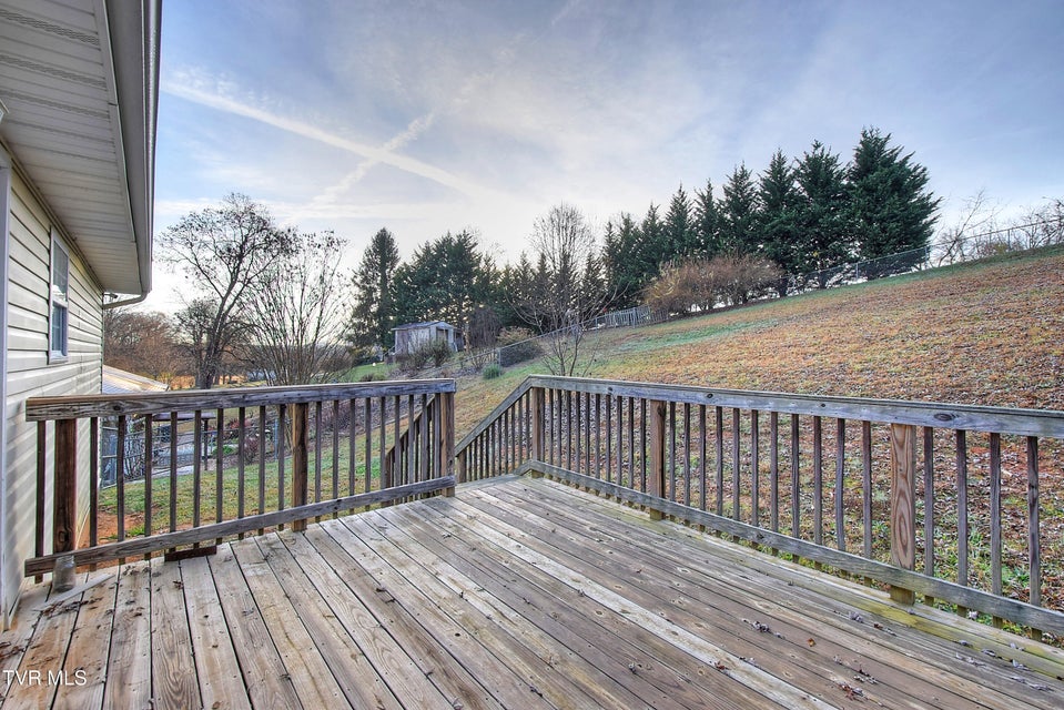 Photo #25: 507 Cedar Street