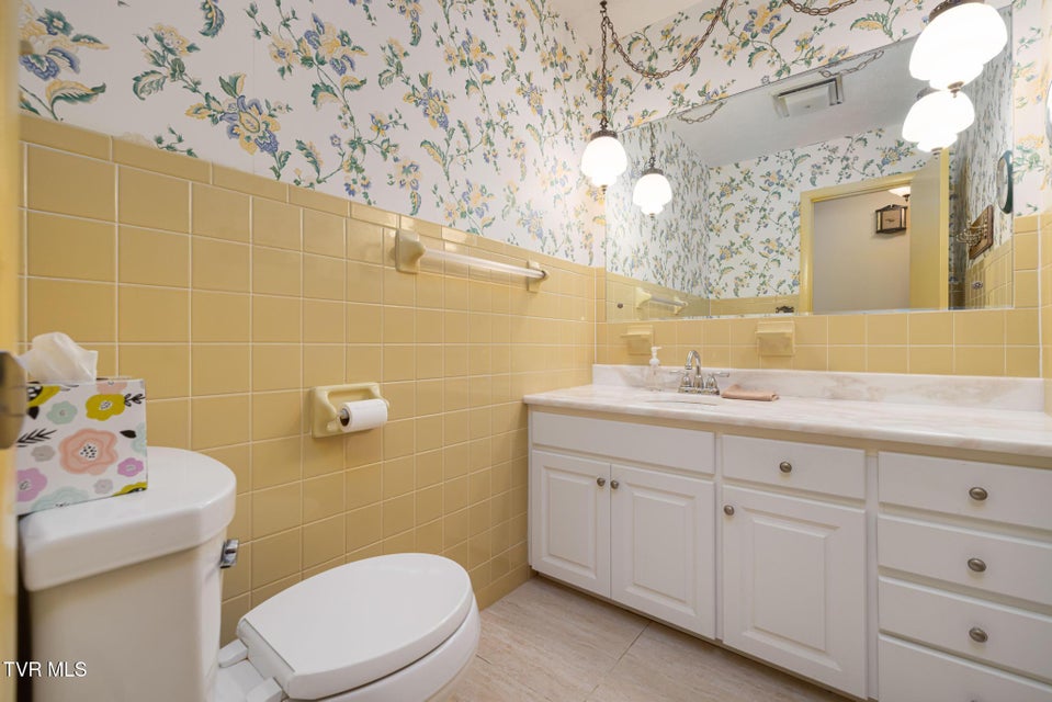 Photo #20: 536 Mayfield Avenue