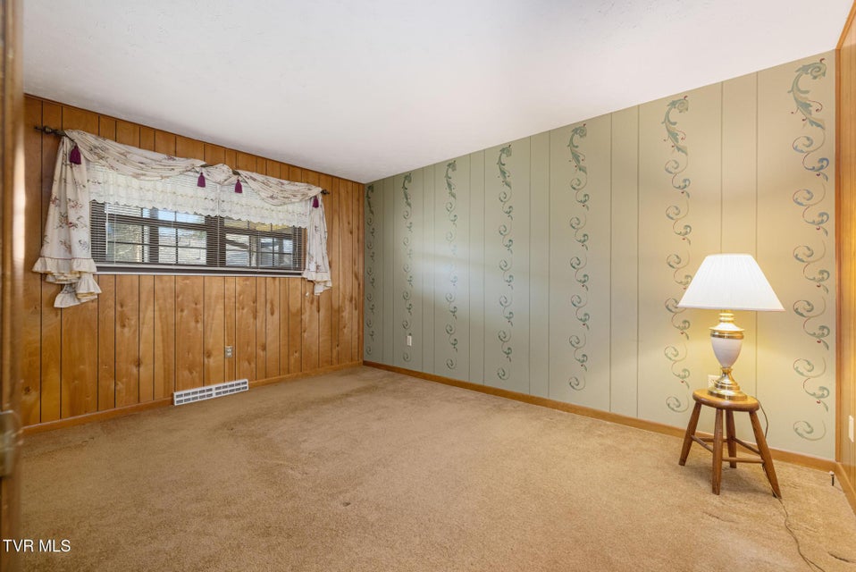 Photo #24: 536 Mayfield Avenue