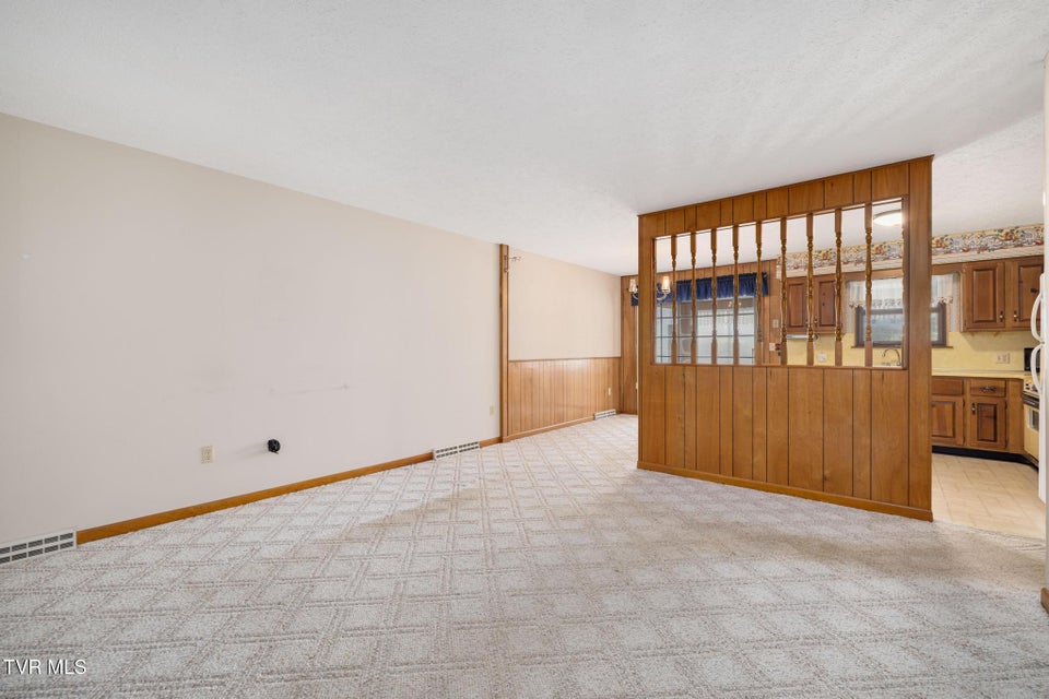 Photo #29: 536 Mayfield Avenue