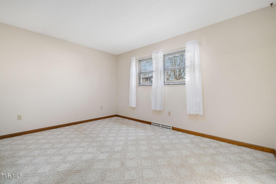 Photo #39: 536 Mayfield Avenue